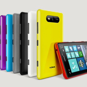 Nokia Lumia 820 colors