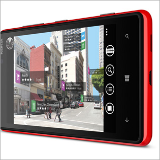 Nokia Lumia 820