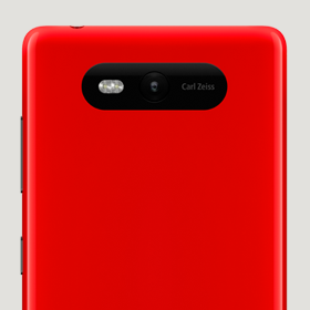 Nokia Lumia 820